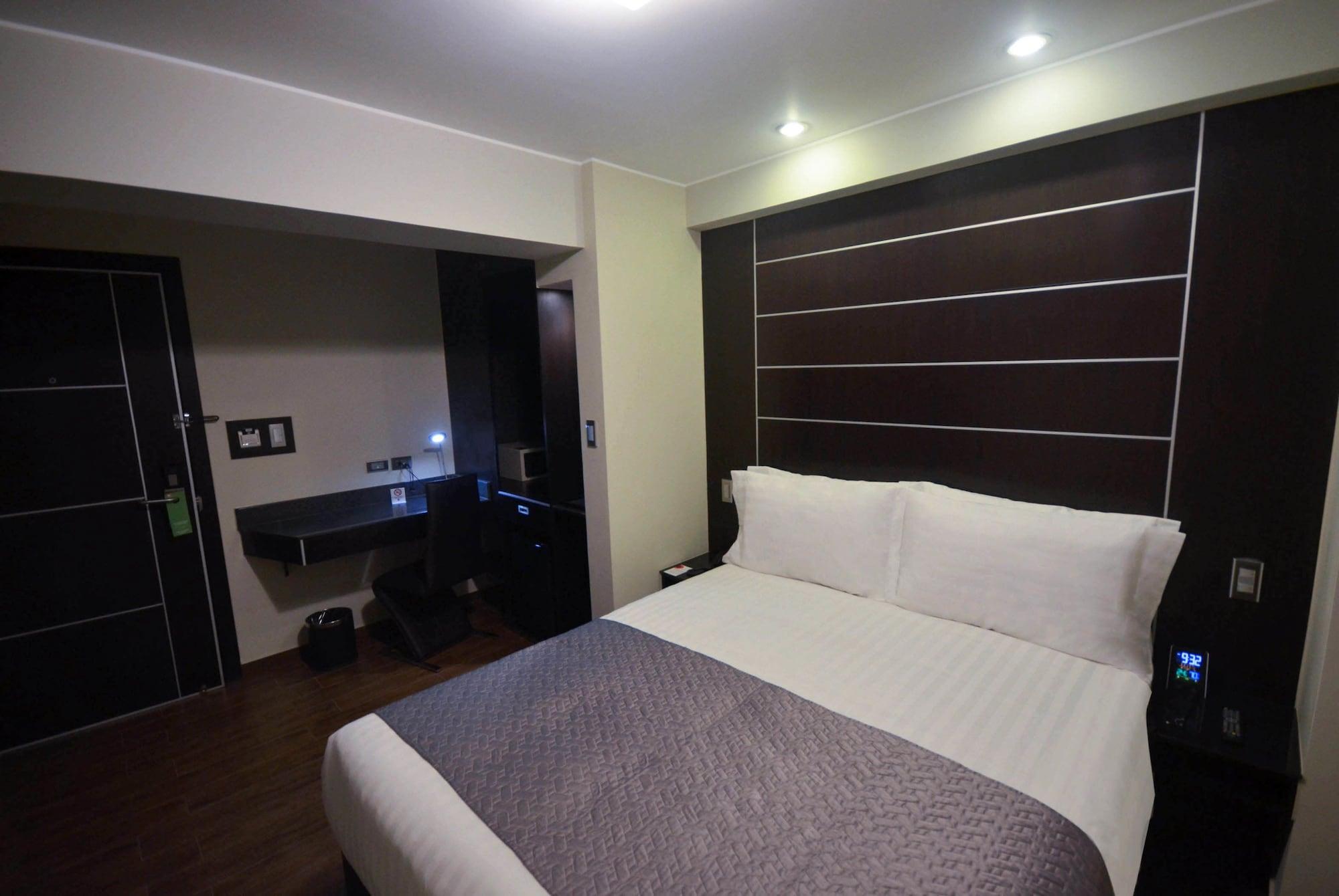 Qp Hotels Трухильо Экстерьер фото